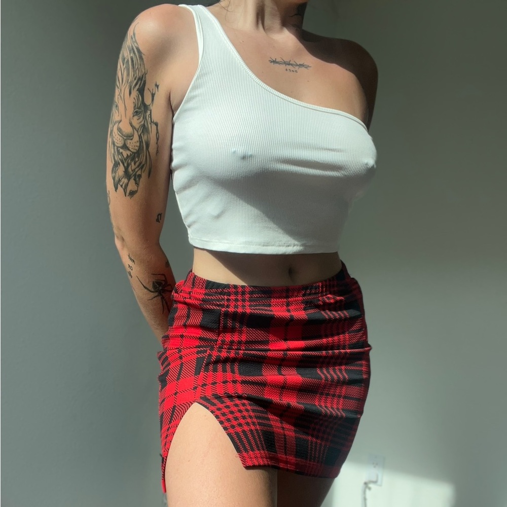 white one shoulder ribbed crop top and plaid mini skirt two piece set!! - Picture 1 of 2